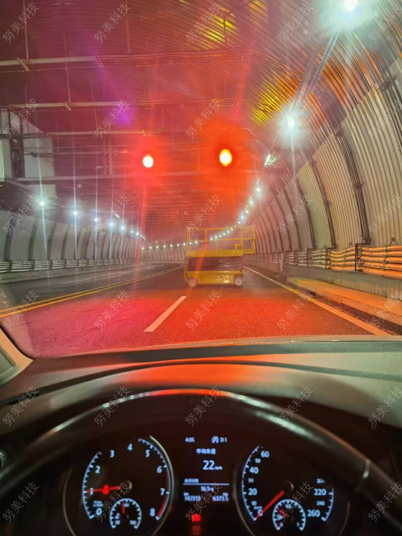 2.汽車自動駕駛用太陽光模擬器 (2).jpg